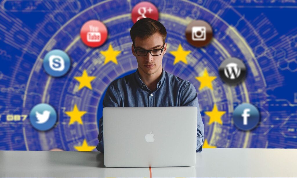 Social Media Design